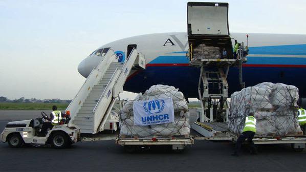 UNHCR emergency aid flight arrives in Benin